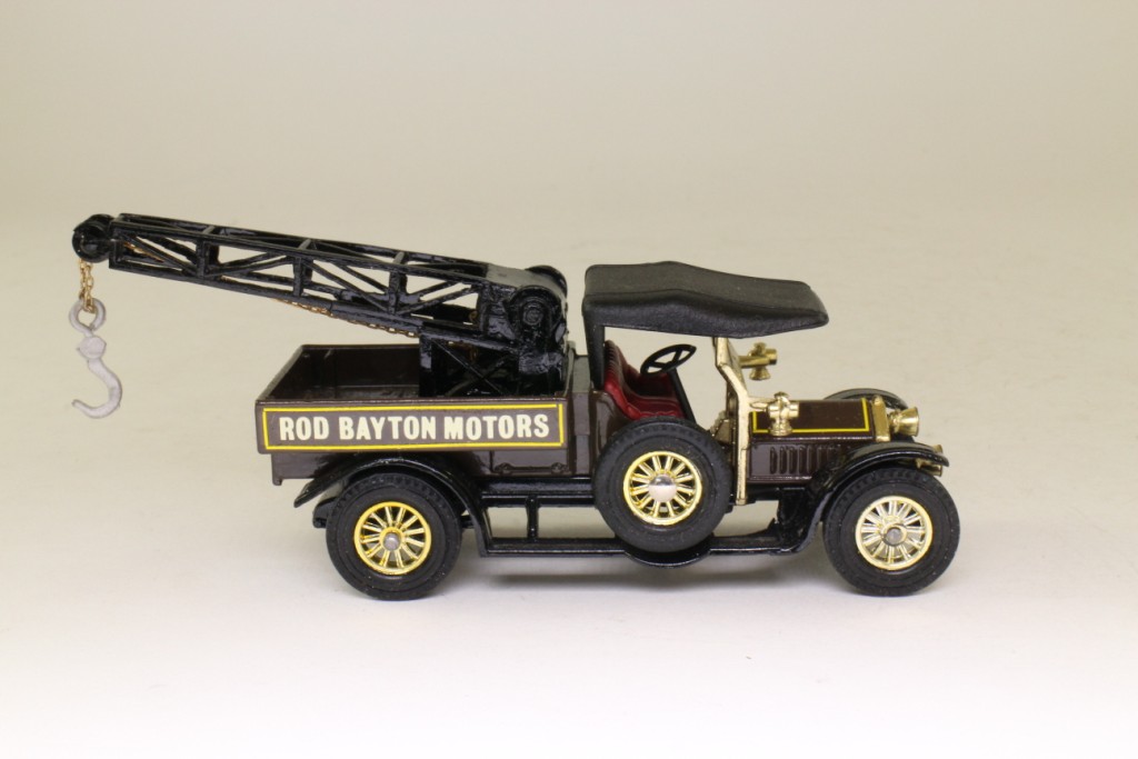 AC13; Rod Bayton Motors, Wrecker; 1918 Crossley Lorry